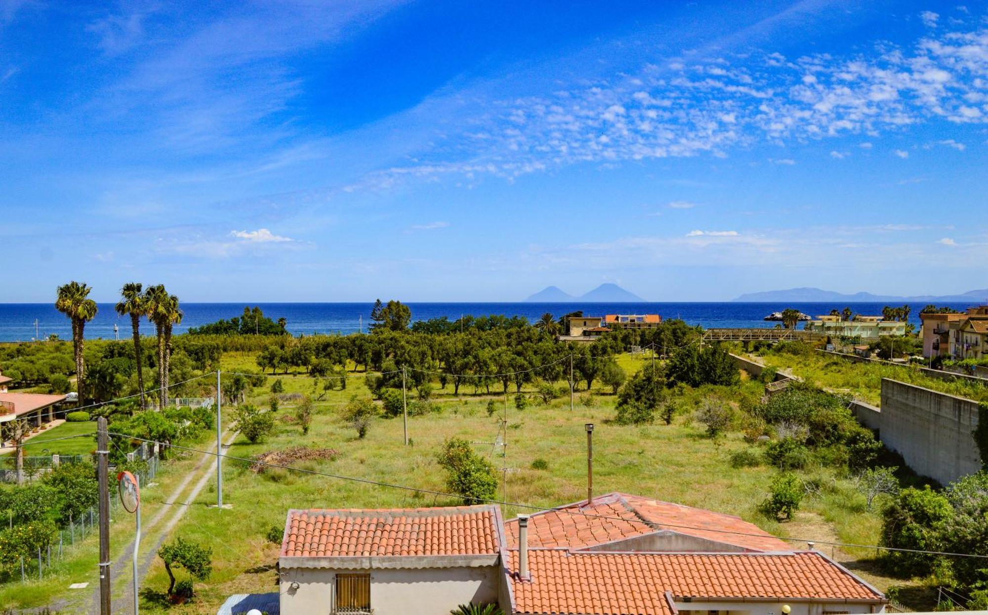 Casa Ekaterina Free Wifii - Spiaggia 200 Metri Brolo Exterior foto